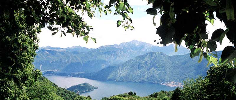 Italy,Lombardy,Lake Como,holiday rentals,vacations apartments,vacation rentals,
flats and rooms to rent,self catering,bed and breakfast,vacancy,accommodation,
Comer See,Italien,Lombardie,urlaub,ferienwohnungen zu vermieten,ferienhaus,
Italia lago di Como appartamenti e case vacanze,
Italie lac de come locations appartaments maison de vacances